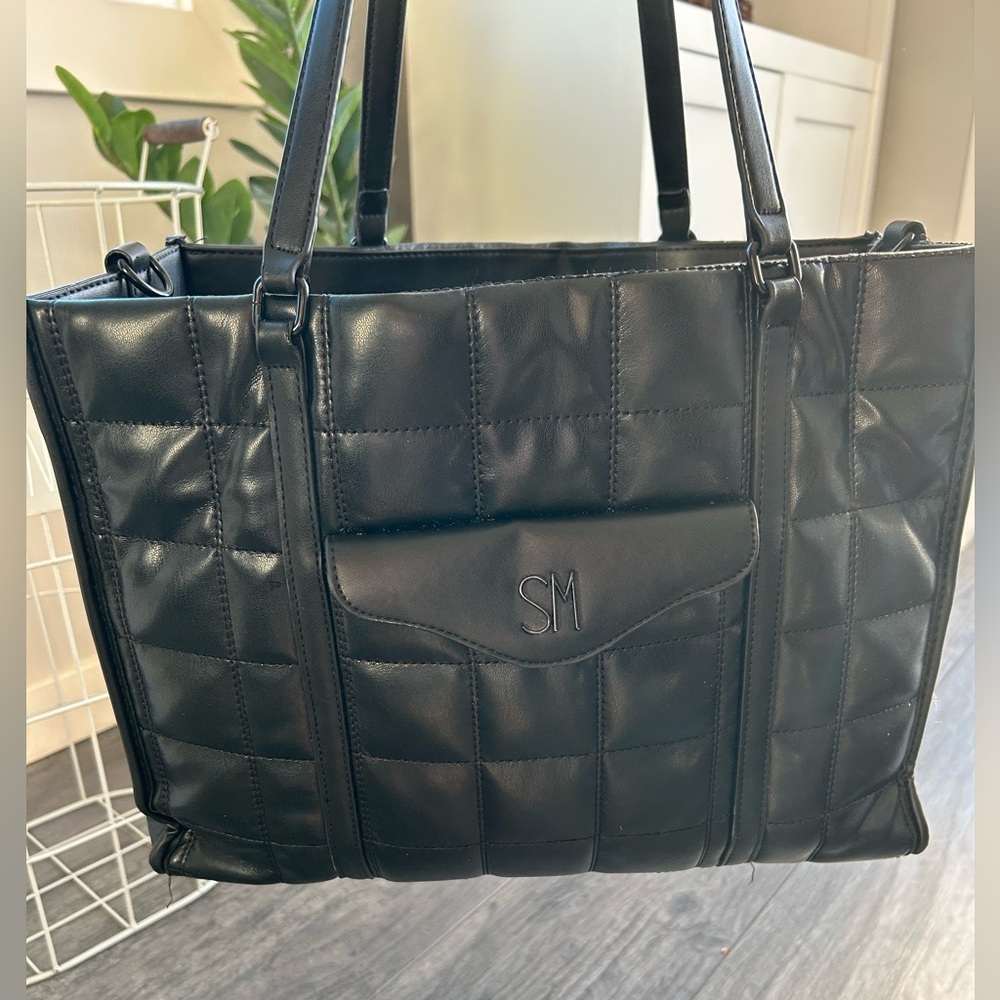 Steve Madden black tote bag with a pouch